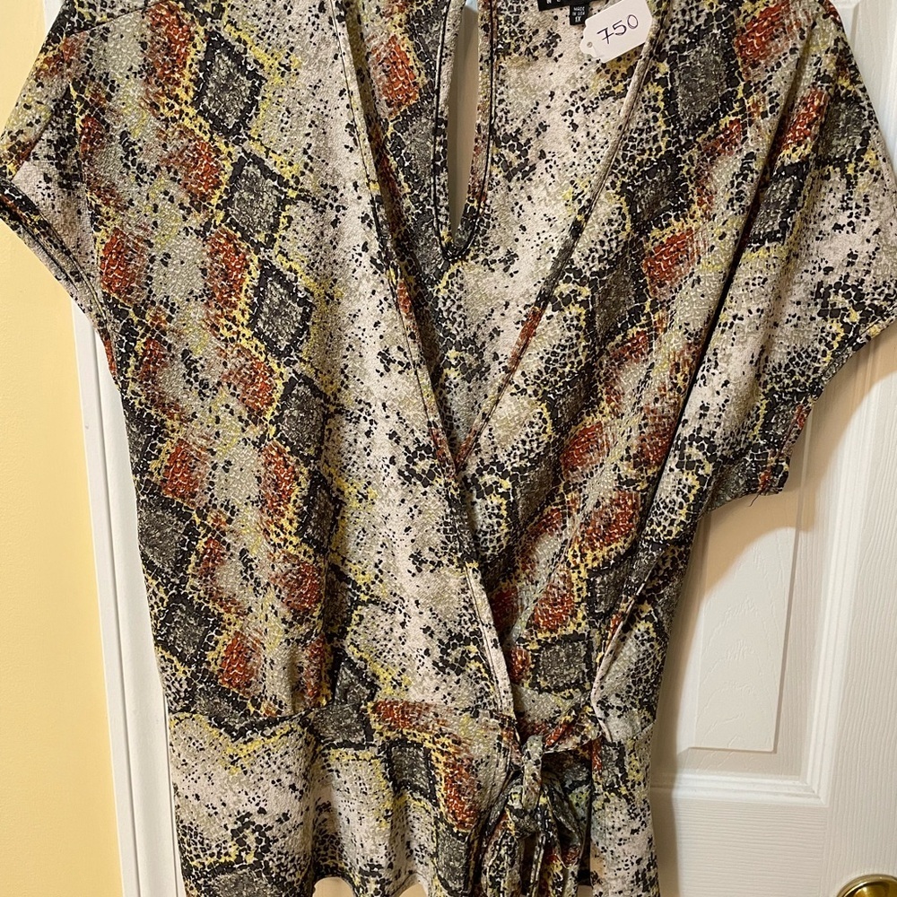 Vintage Poof! New York Abstract Print Wrap Top | Peplum Waist | Made in USA | 1X